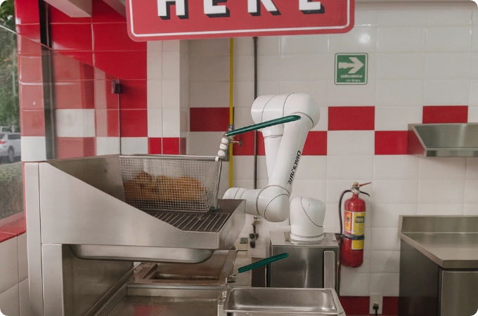 restaurante de pollo frito hecho por Robots